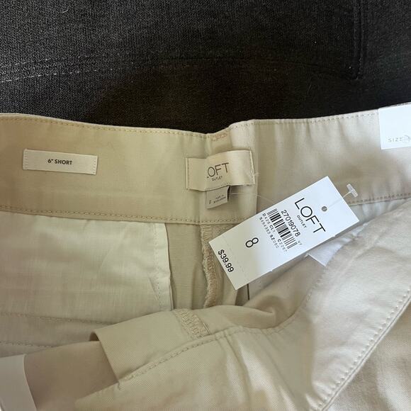 Bundle of 3 New Loft 6" Cotton Women's Shorts Size 8 - Preppy Tan, Grey & Navy - Picture 6 of 10